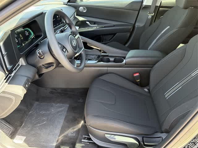 Thumbnail: 2026 Hyundai Elantra - 13