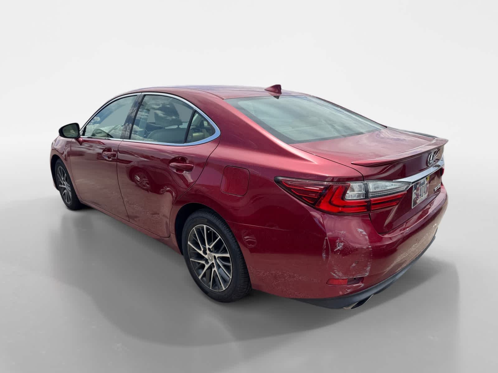 Thumbnail: 2017 Lexus ES - 4