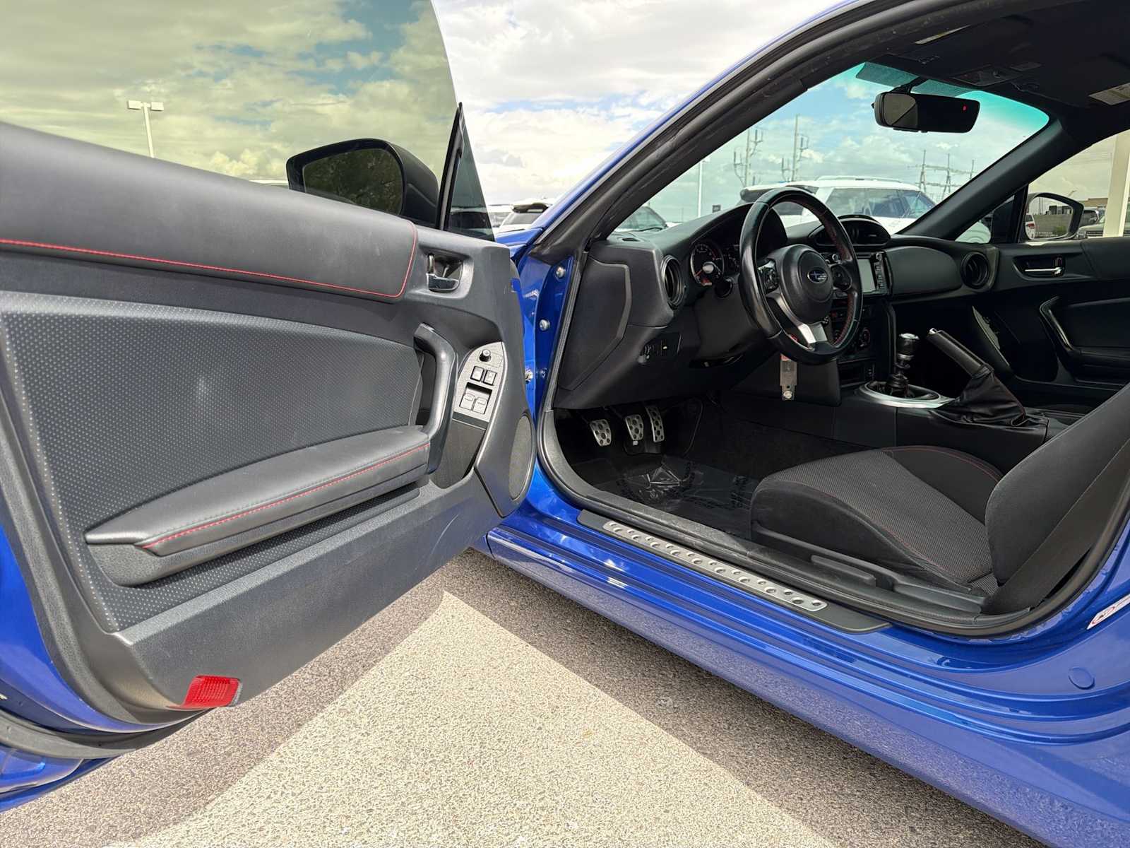 Thumbnail: 2017 Subaru BRZ - 10