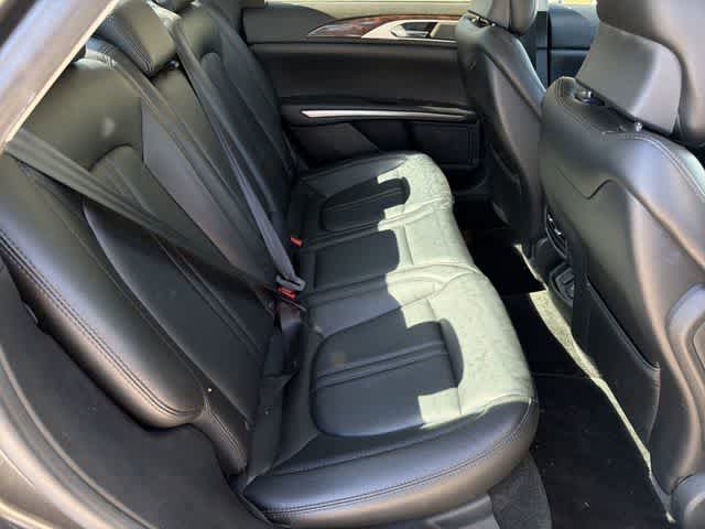 Thumbnail: 2016 Lincoln MKZ - 19