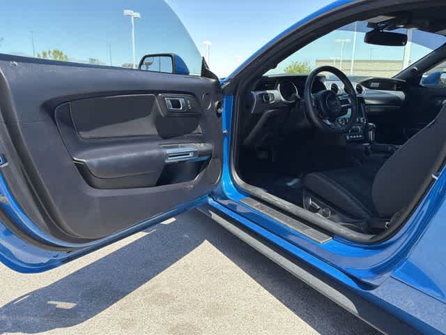 Thumbnail: 2019 Ford Mustang - 10