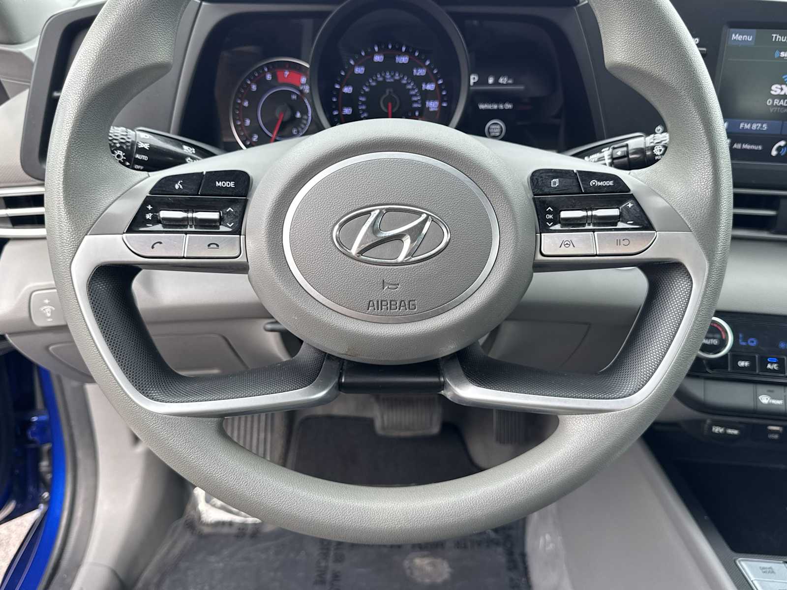Thumbnail: 2023 Hyundai Elantra - 19