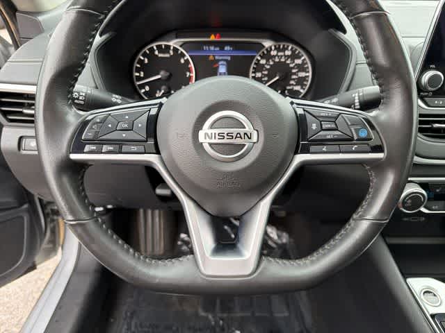 Thumbnail: 2022 Nissan Altima - 20