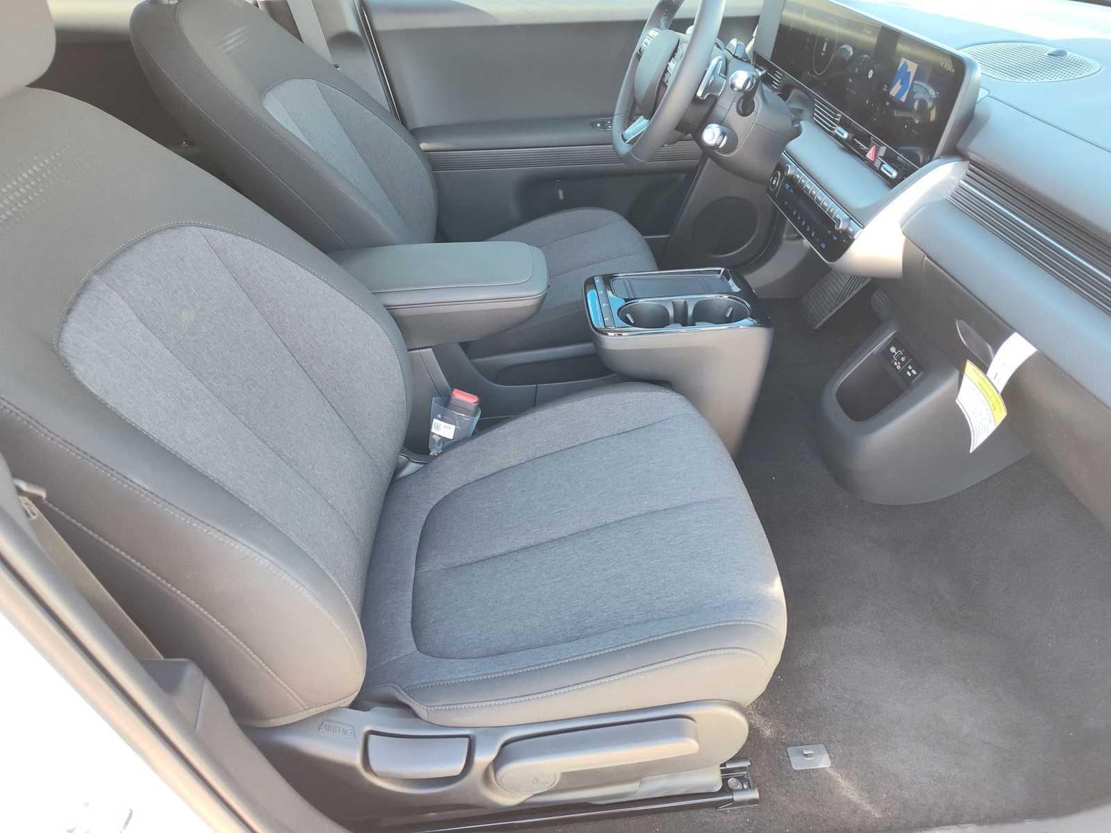 Thumbnail: 2025 Hyundai Ioniq 5 - 18