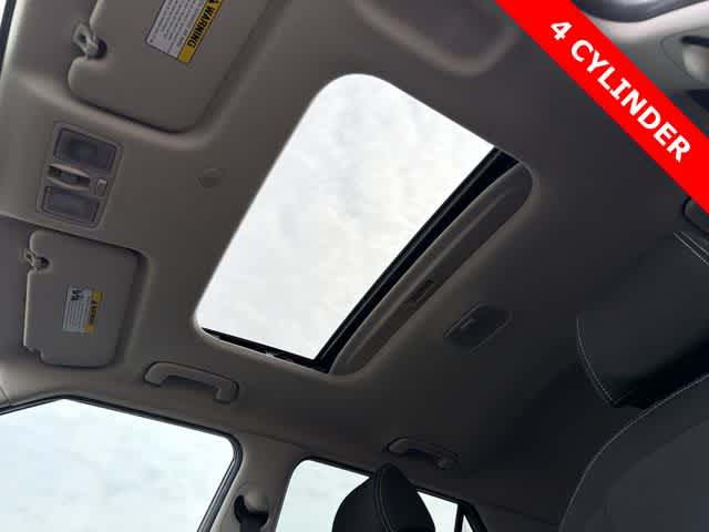 Thumbnail: 2024 Hyundai Venue - 5