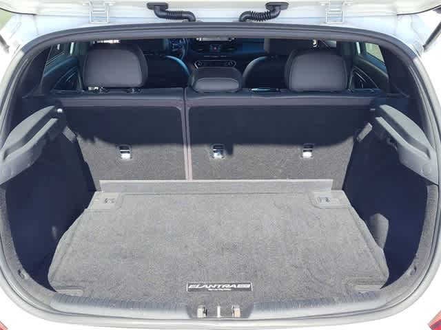 Thumbnail: 2020 Hyundai Elantra - 27