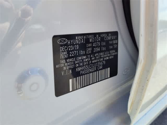 Thumbnail: 2020 Hyundai Elantra - 28