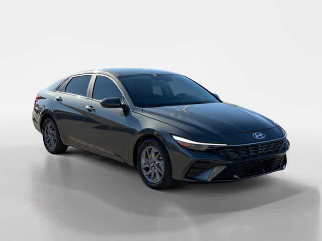 Thumbnail: 2024 Hyundai Elantra - 7