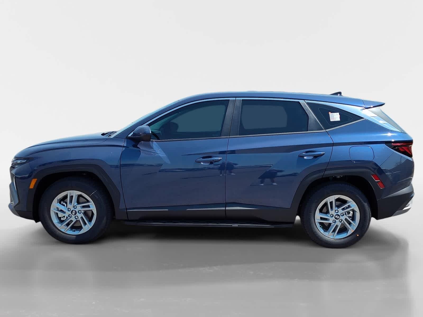 2025 Hyundai Tucson SE photo 2