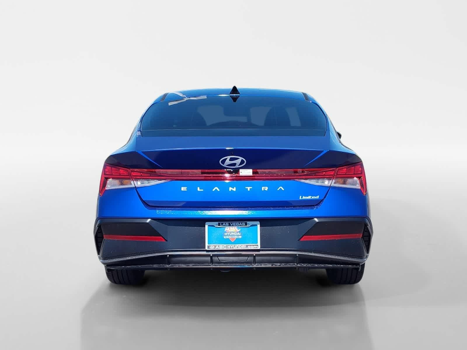 Thumbnail: 2025 Hyundai Elantra - 4