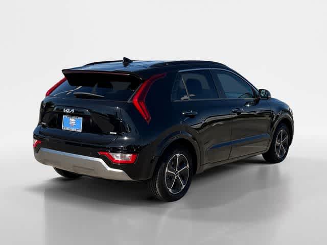 Thumbnail: 2023 Kia Niro - 5