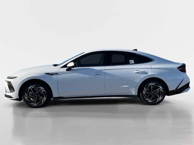 New 2026 Hyundai Sonata SEL Sport Sedan