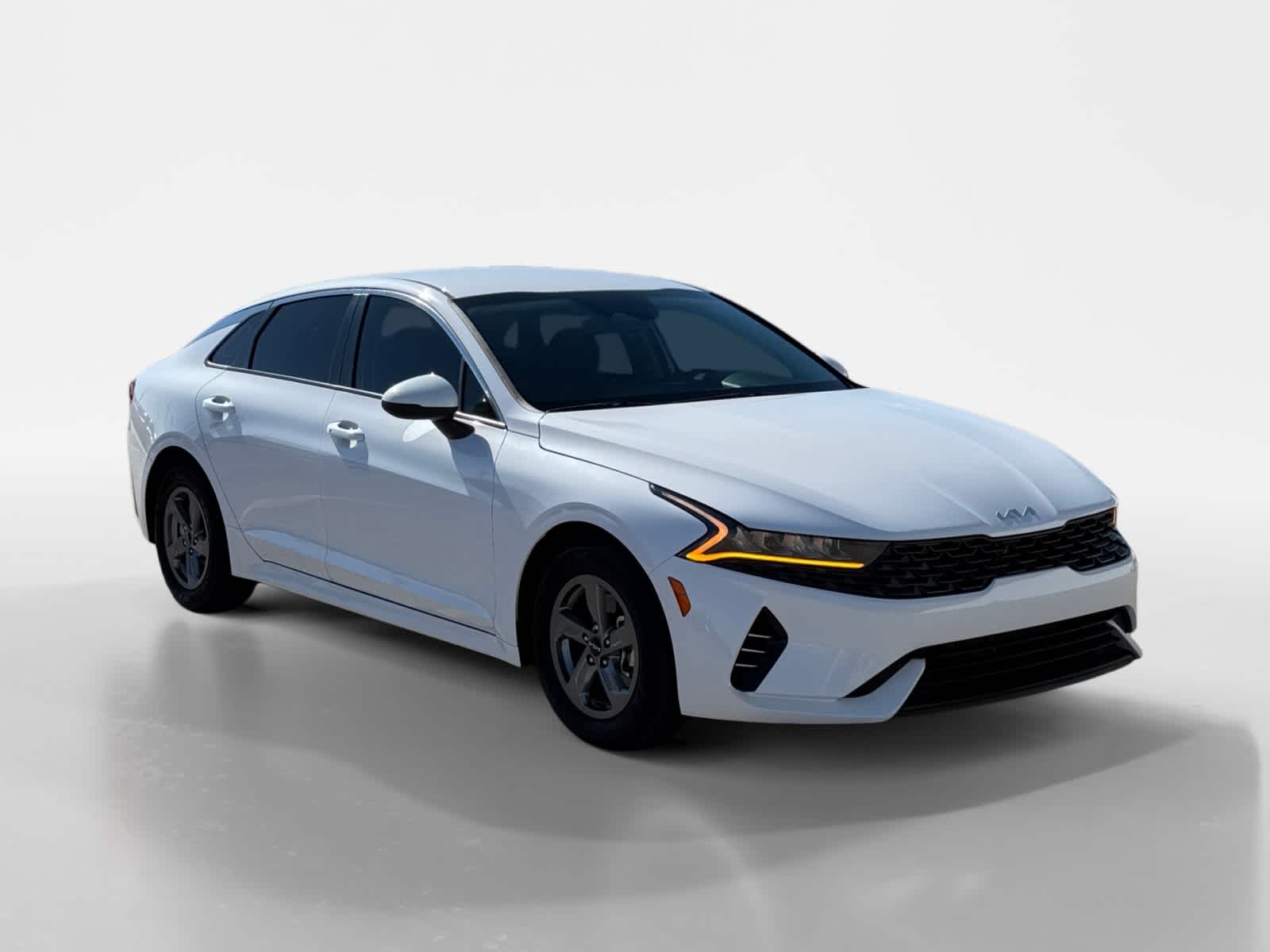 Thumbnail: 2023 Kia K5 - 7