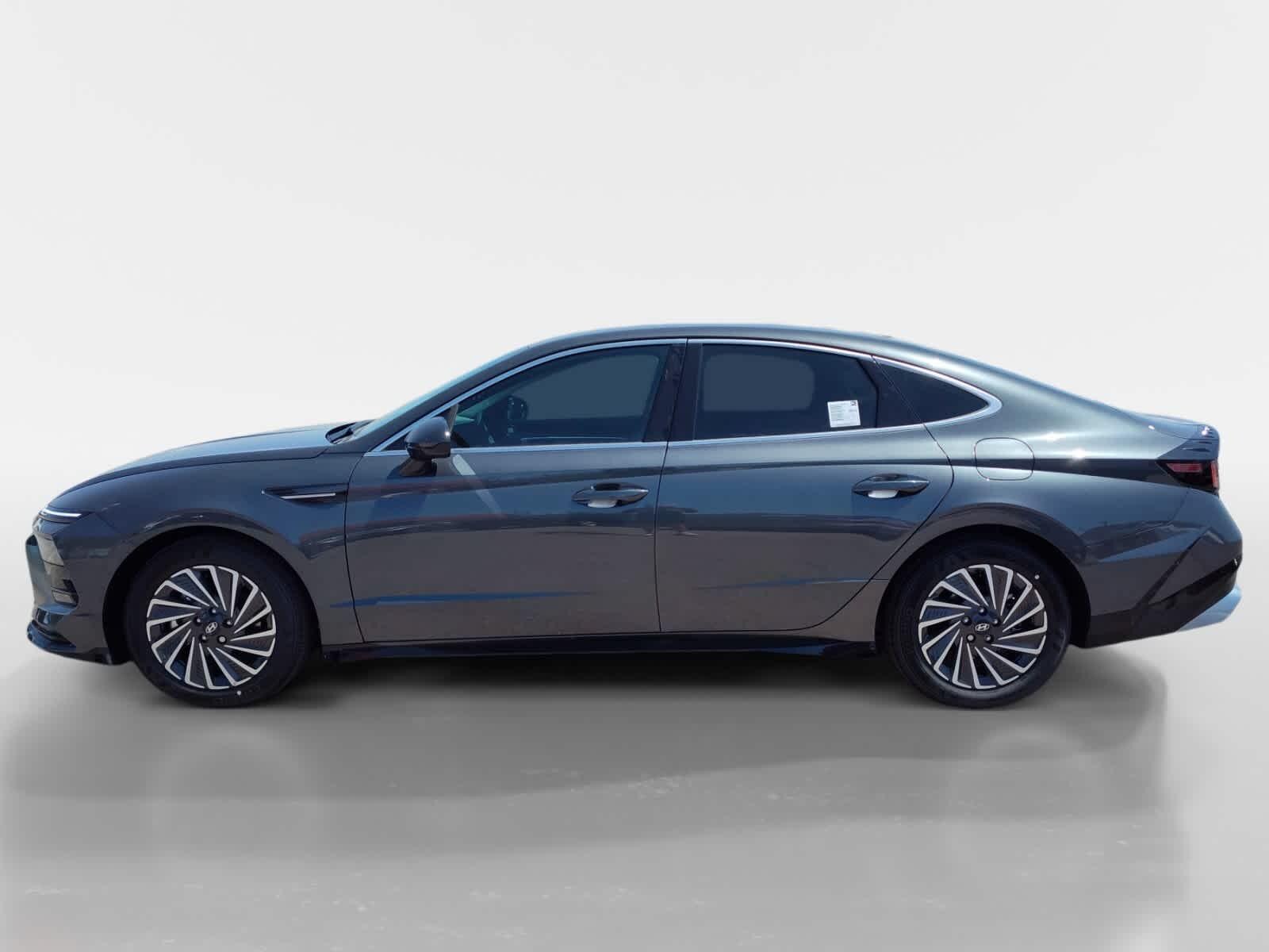 Thumbnail: 2025 Hyundai Sonata - 2