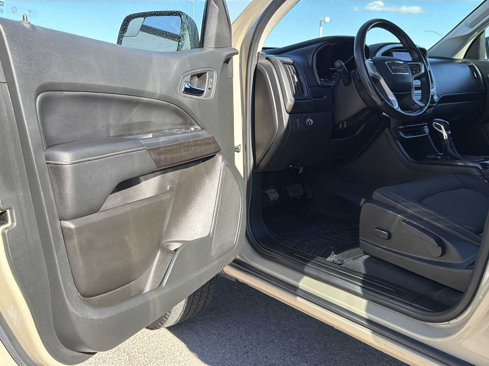 Thumbnail: 2022 GMC Canyon - 10