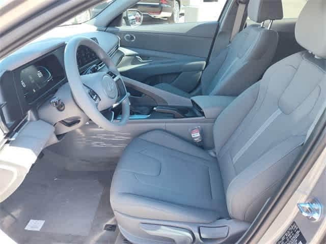 Thumbnail: 2026 Hyundai Elantra - 11