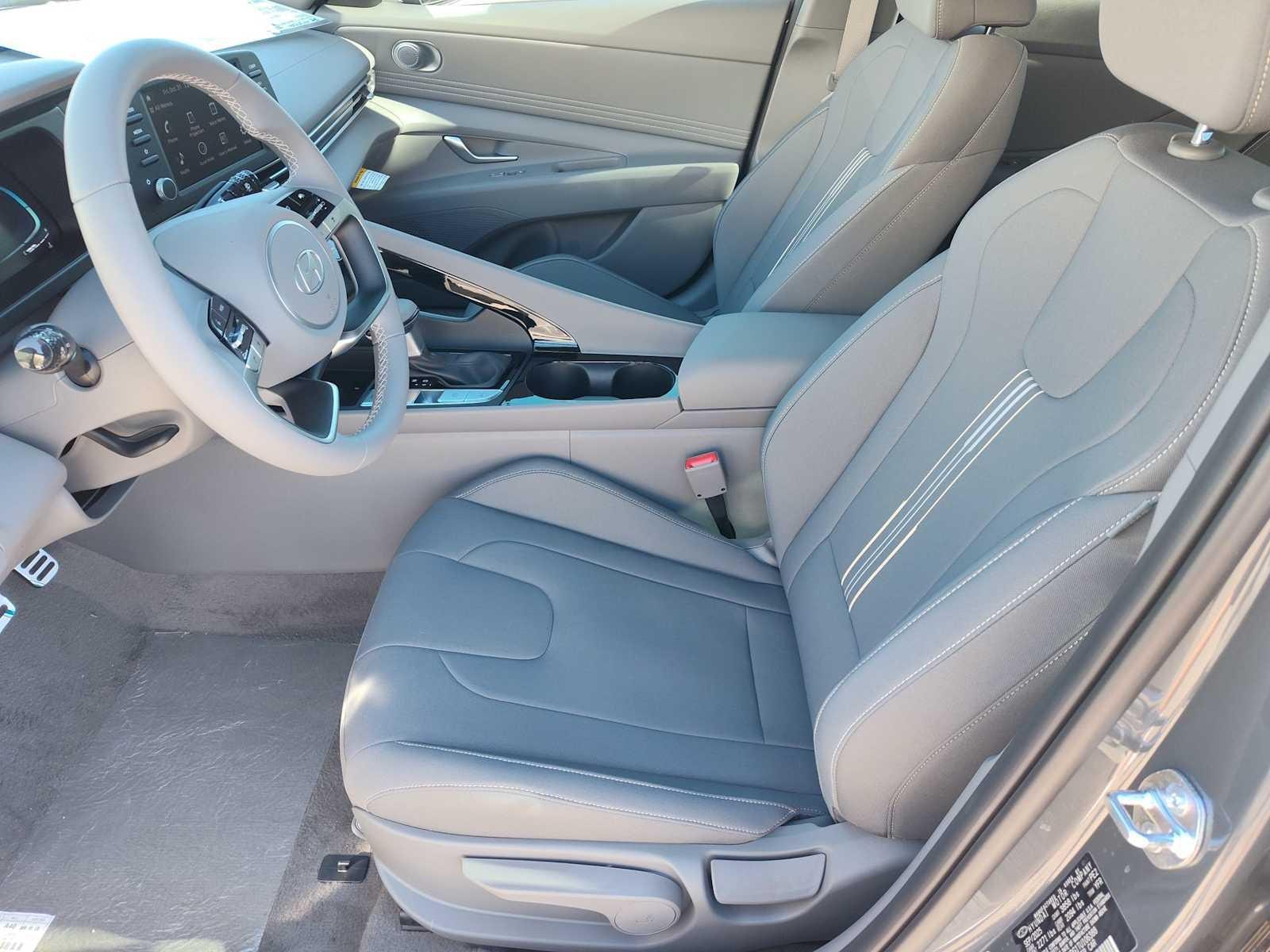 Thumbnail: 2026 Hyundai Elantra - 10