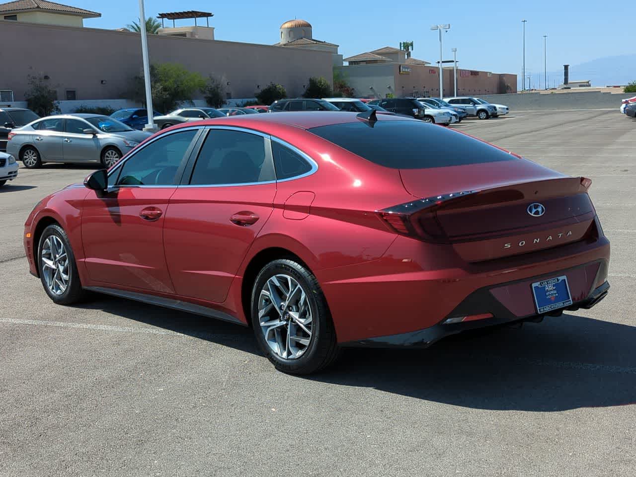 Thumbnail: 2023 Hyundai Sonata - 8