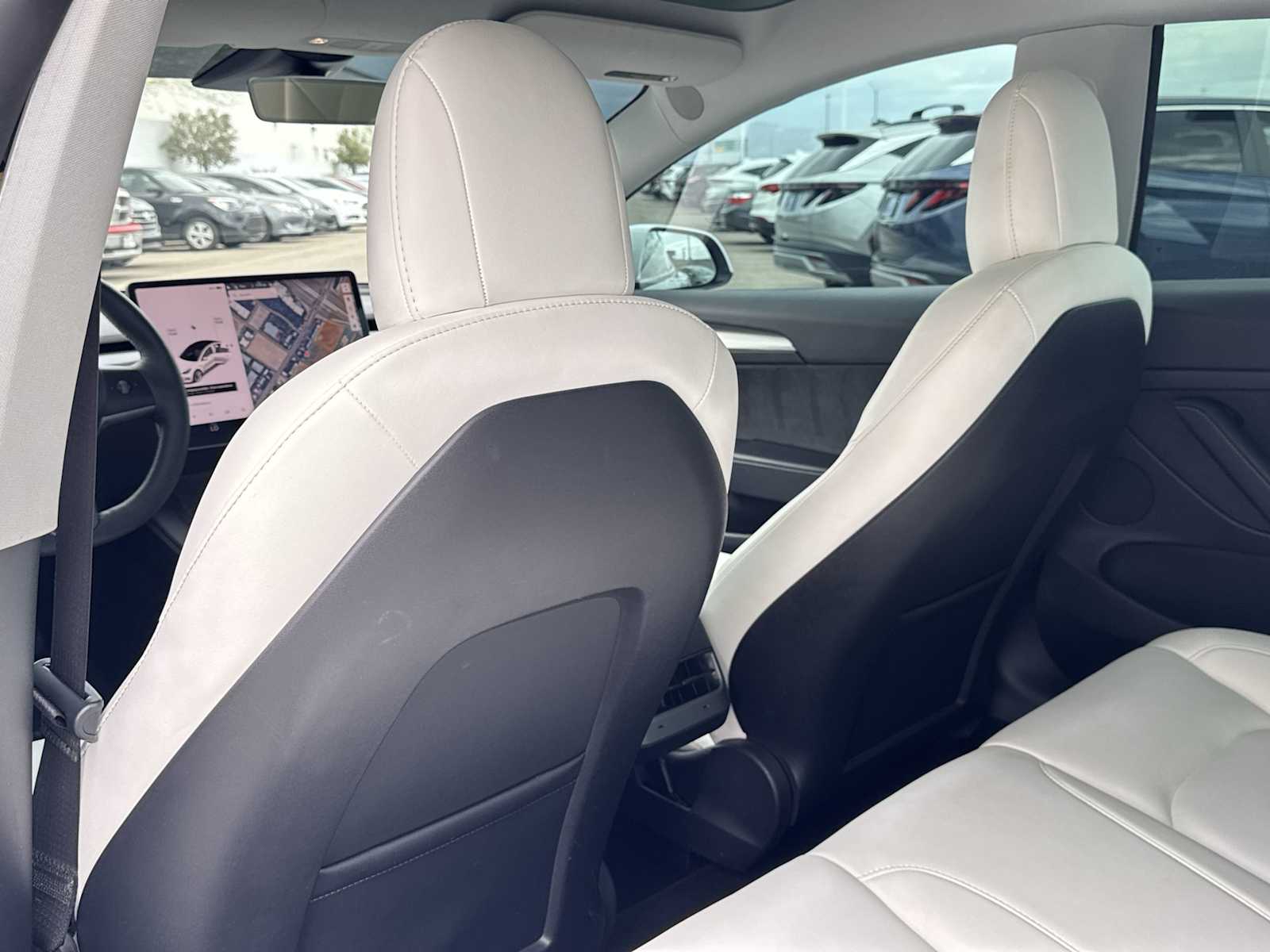 Thumbnail: 2021 Tesla Model 3 - 15