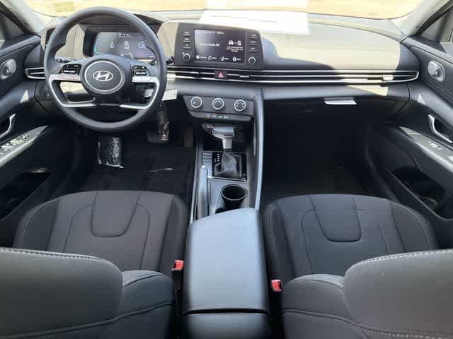 Thumbnail: 2026 Hyundai Elantra - 12
