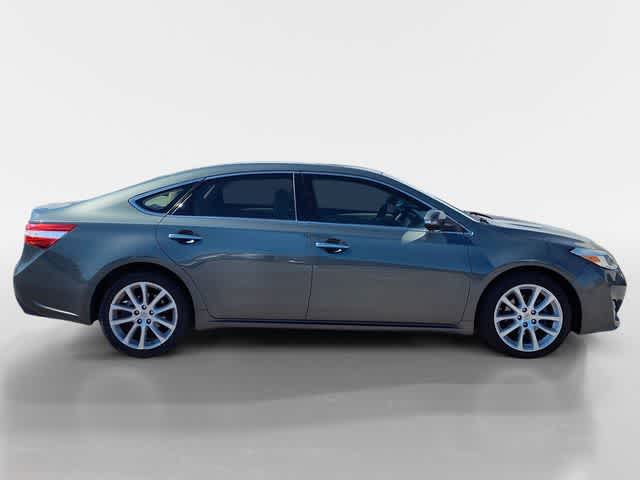 Thumbnail: 2013 Toyota Avalon - 7