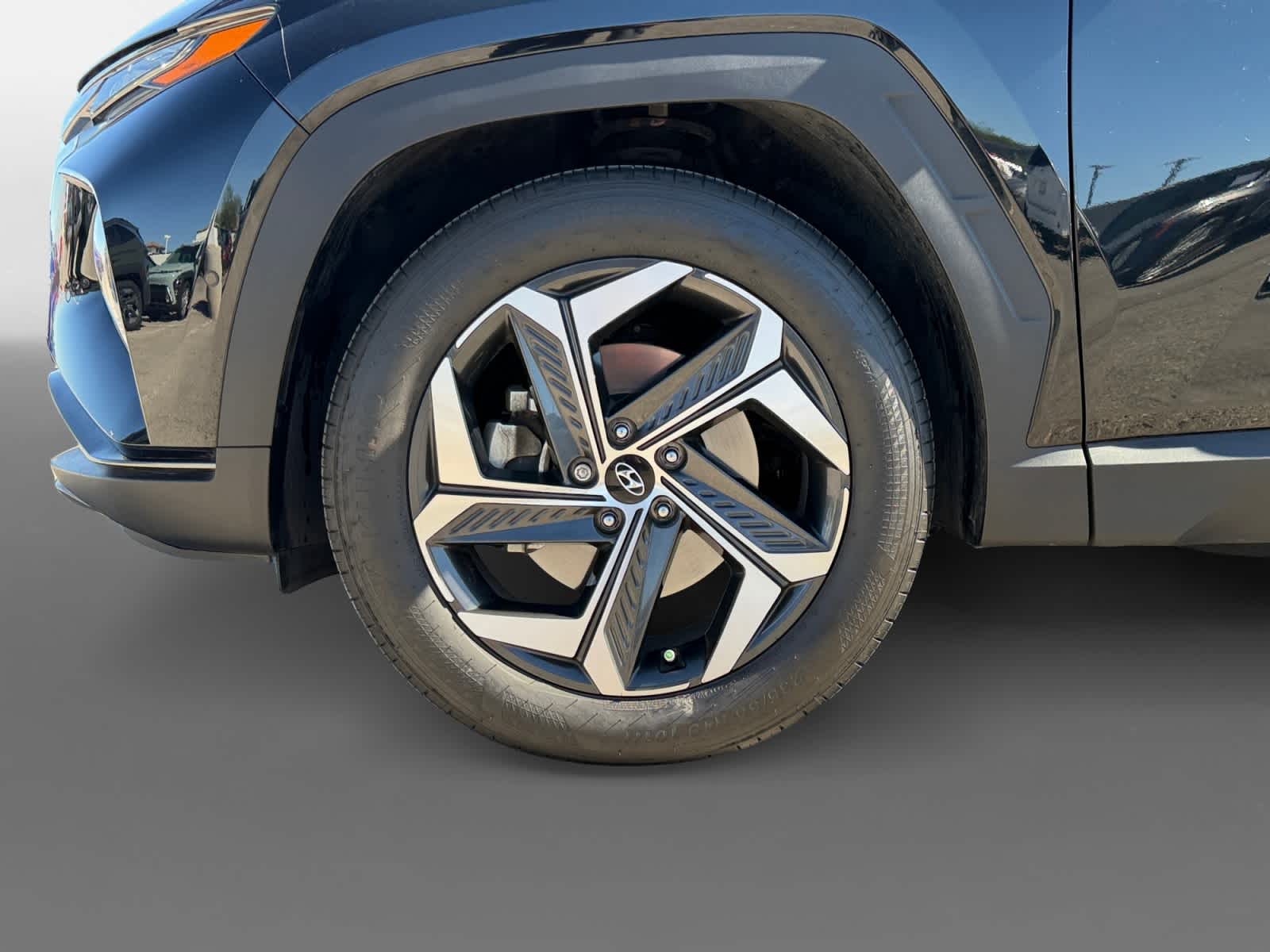Thumbnail: 2023 Hyundai Tucson - 9
