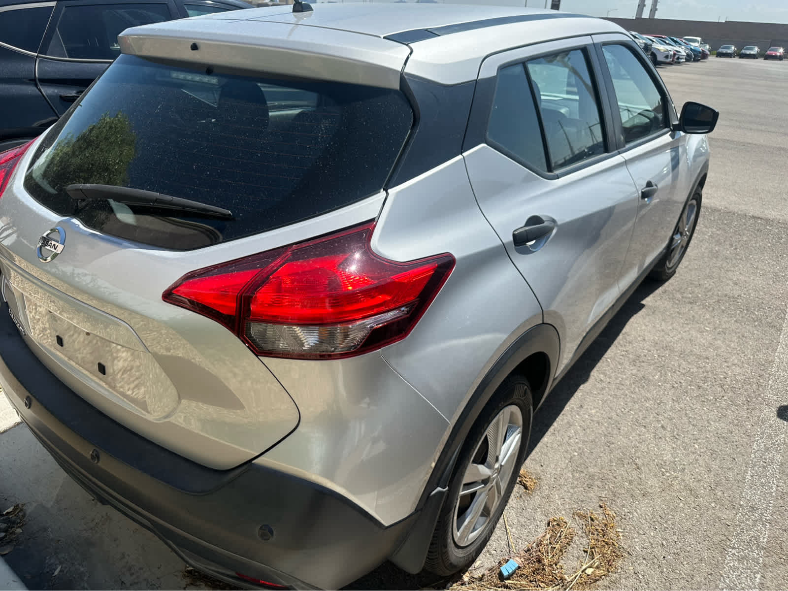 2020 Nissan Kicks S 19