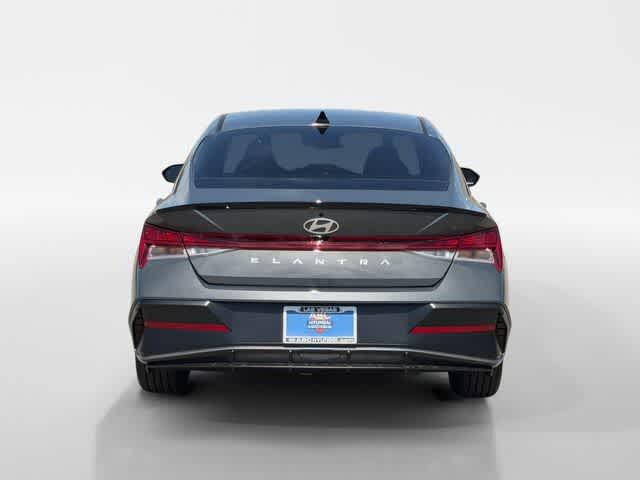 Thumbnail: 2026 Hyundai Elantra - 4