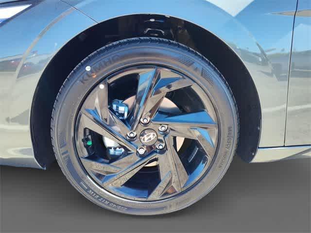 Thumbnail: 2026 Hyundai Elantra - 10