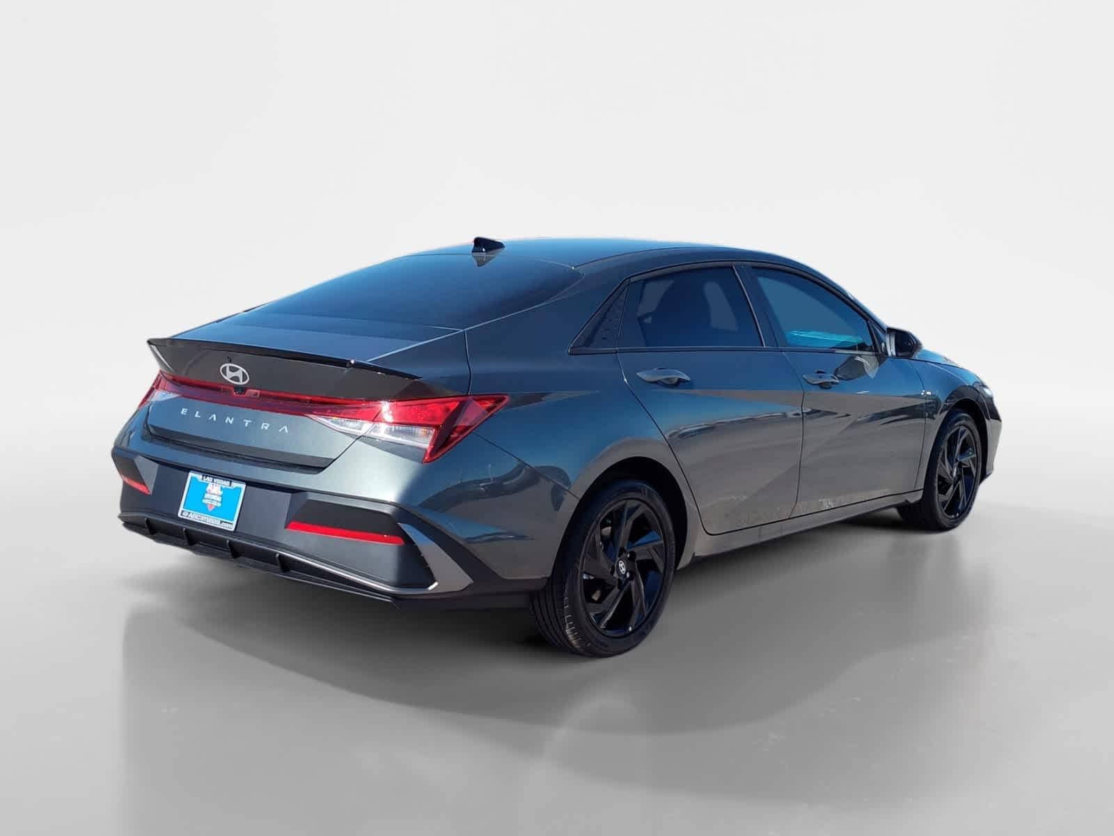 Thumbnail: 2026 Hyundai Elantra - 5