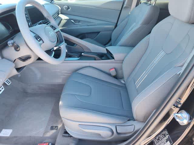 Thumbnail: 2026 Hyundai Elantra - 11