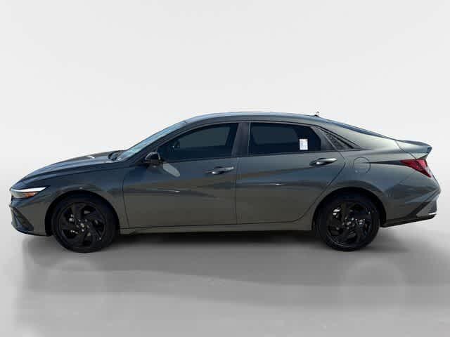 Thumbnail: 2026 Hyundai Elantra - 2