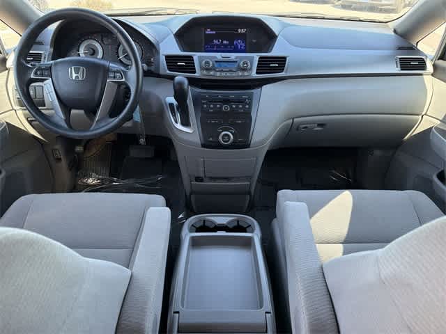Thumbnail: 2012 Honda Odyssey - 13