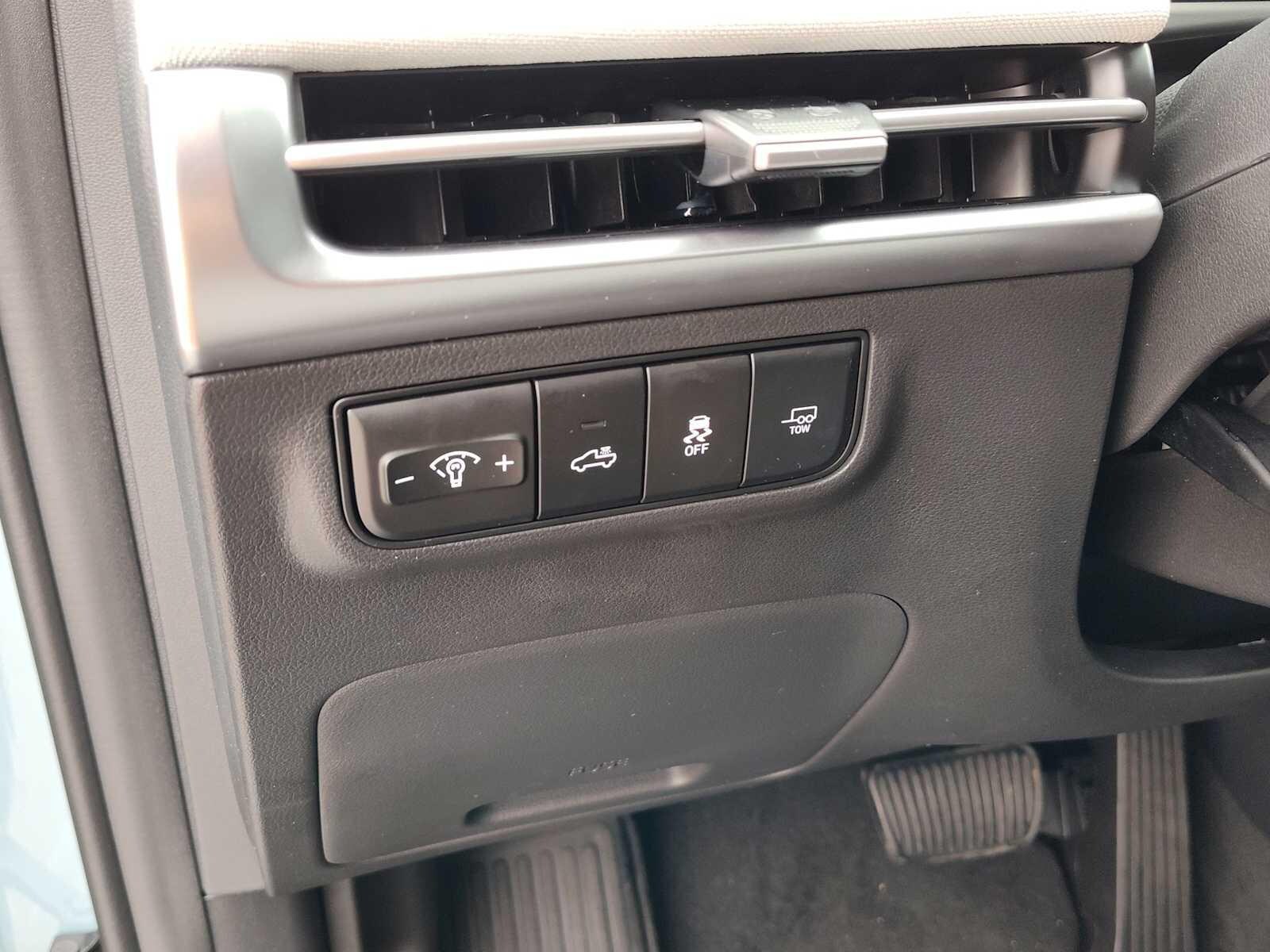 Thumbnail: 2026 Hyundai Santa Cruz - 14