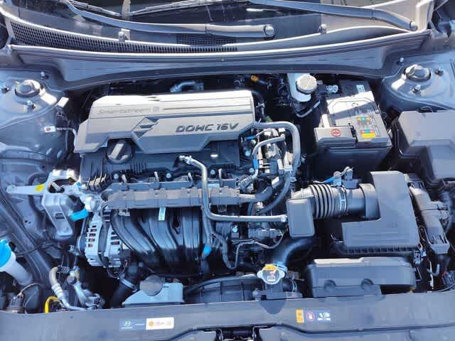 Thumbnail: 2026 Hyundai Elantra - 10