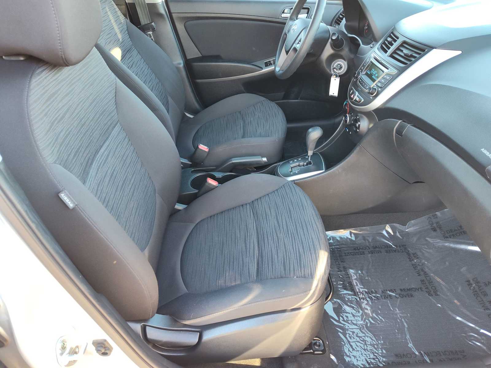 Thumbnail: 2017 Hyundai Accent - 18