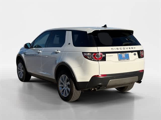 Thumbnail: 2016 Land Rover Discovery Sport - 9
