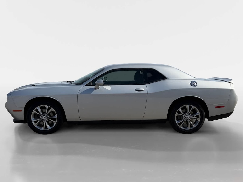 Used 2021 Dodge Challenger SXT Coupe