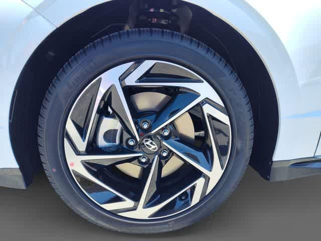 Thumbnail: 2026 Hyundai Sonata - 9