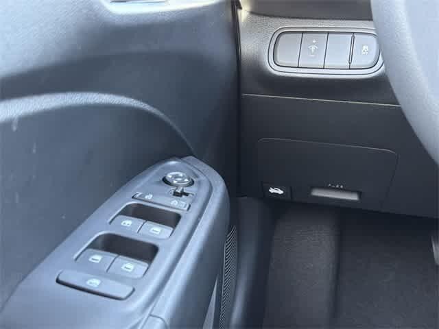 Thumbnail: 2026 Hyundai Venue - 14