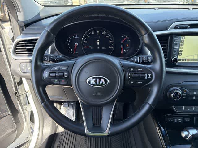 Thumbnail: 2016 Kia Sorento - 21