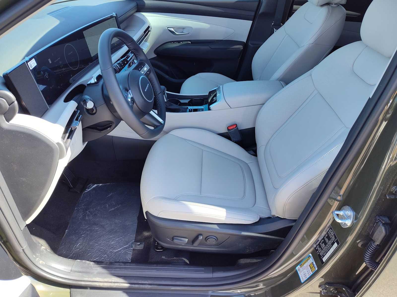 Thumbnail: 2025 Hyundai Tucson - 10