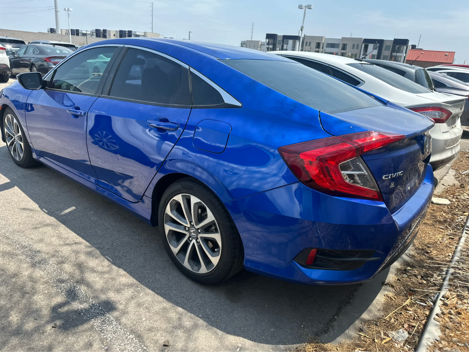 Thumbnail: 2016 Honda Civic - 9