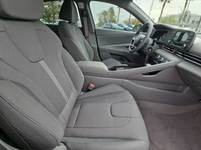 Thumbnail: 2026 Hyundai Elantra - 18