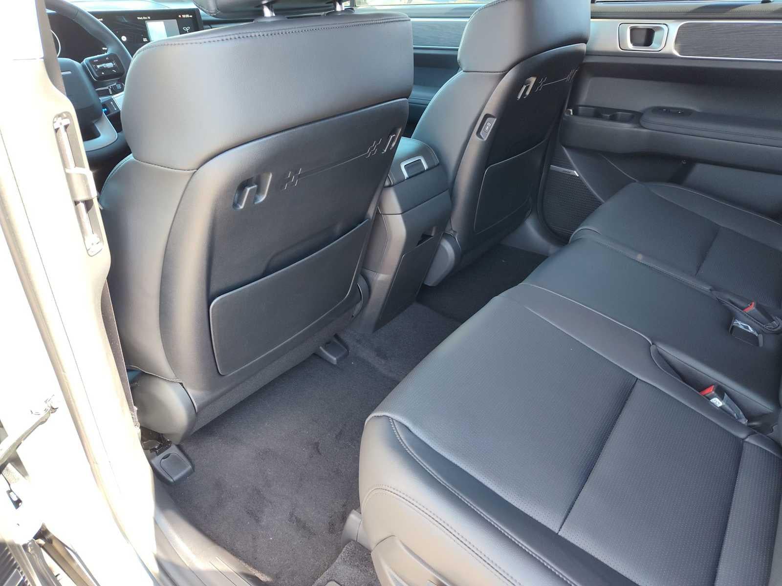 Thumbnail: 2026 Hyundai Santa Fe - 15