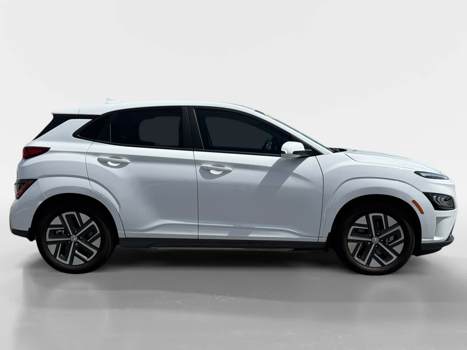 Thumbnail: 2023 Hyundai Kona - 6