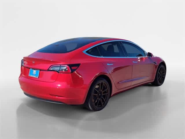 Thumbnail: 2018 Tesla Model 3 - 11