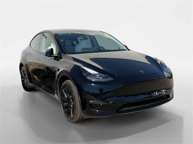 Thumbnail: 2023 Tesla Model Y - 3