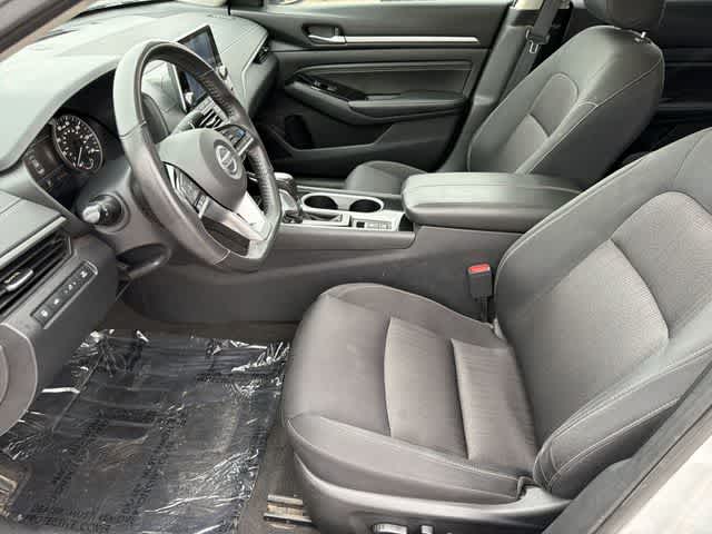 Thumbnail: 2022 Nissan Altima - 13