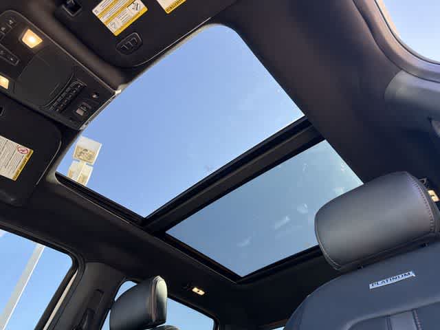 Thumbnail: 2022 Ford F-250 - 17